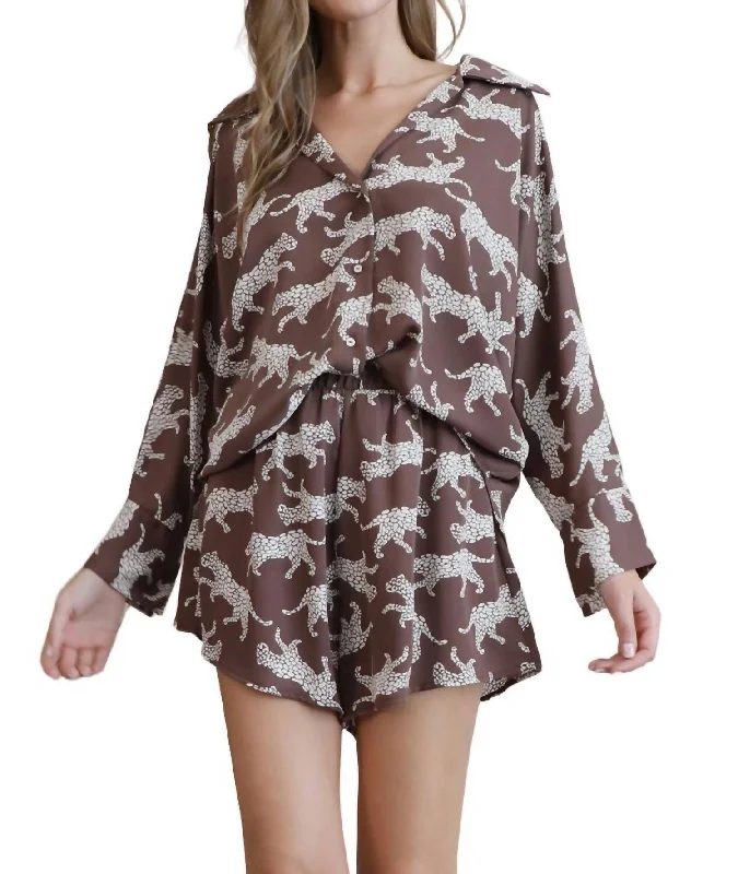 Leaping Leopard Shorts Set In Mocha