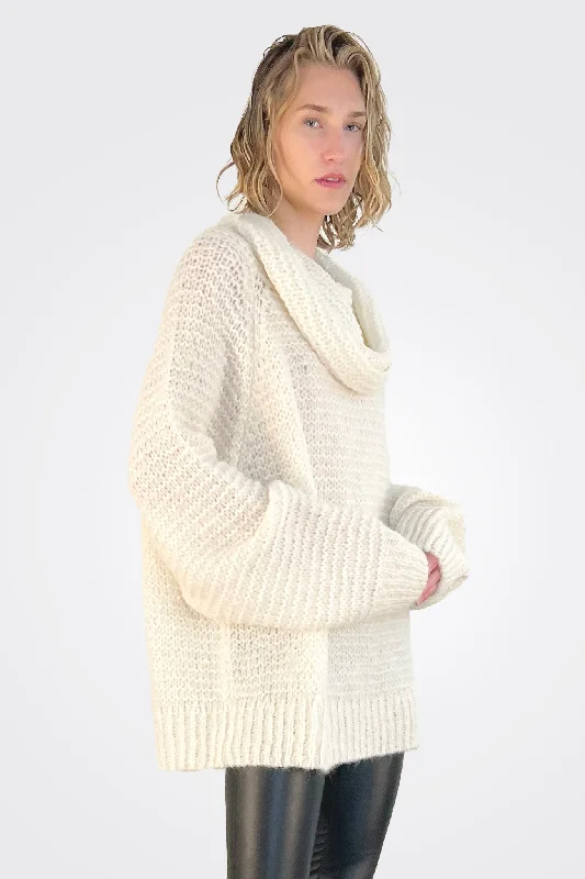 Airi Knitted Sweater - Ivory