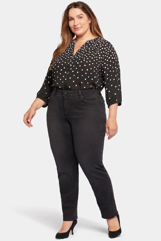 Relaxed Slender Jeans In Plus Size - Legend